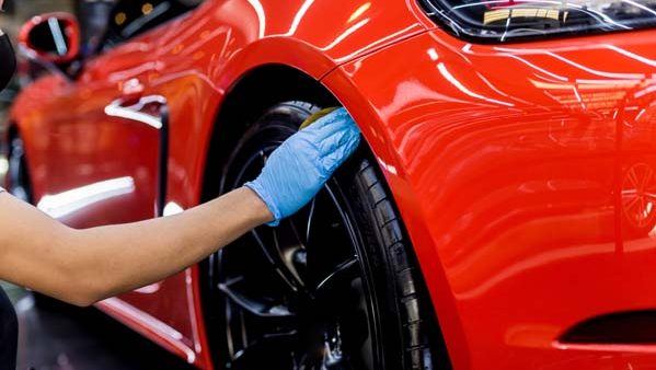 Auto facelifts on car with microfiber cloth