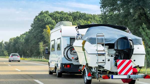 boat-and-rv-on-the-road
